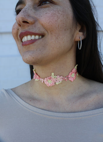 Flower Choker