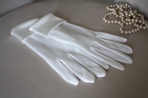 Short Wedding Gloves