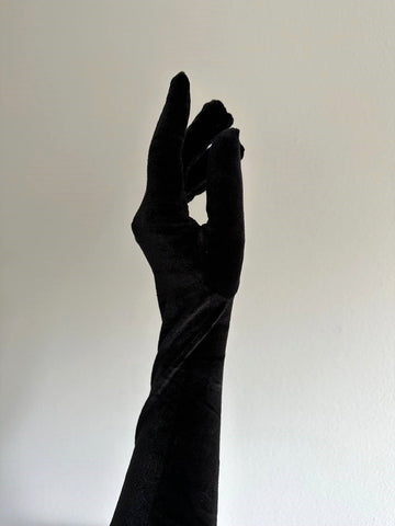 Black Long Velvet Gloves