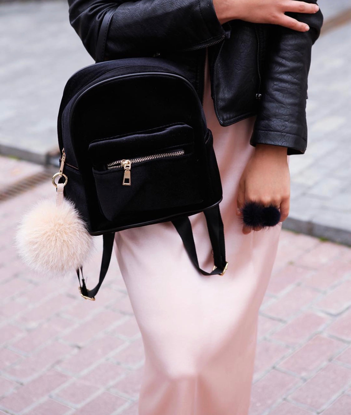 Black Velvet Backpack – PolliAmore