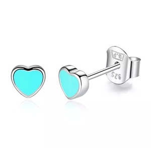 Tiny Hearts Earrings