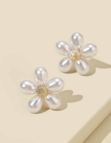 Pearl White Earrings